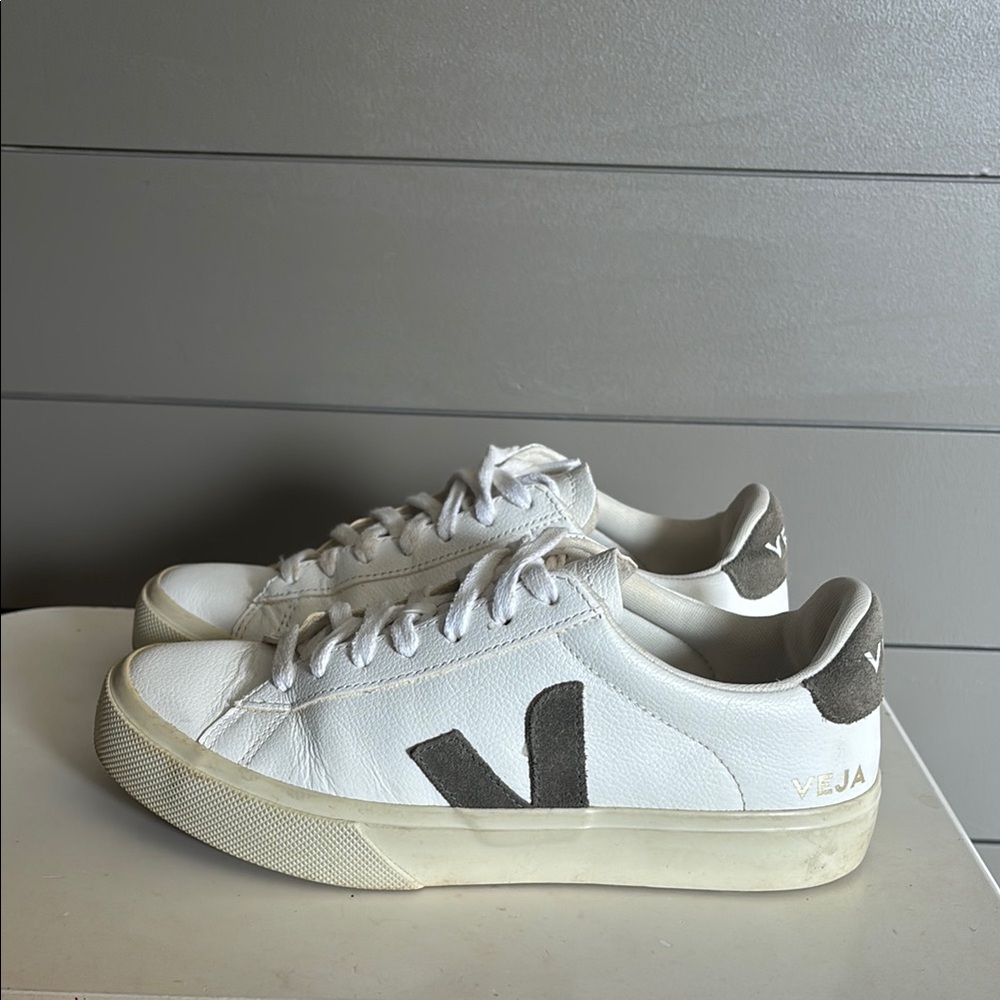 Veja Campo Sneaker